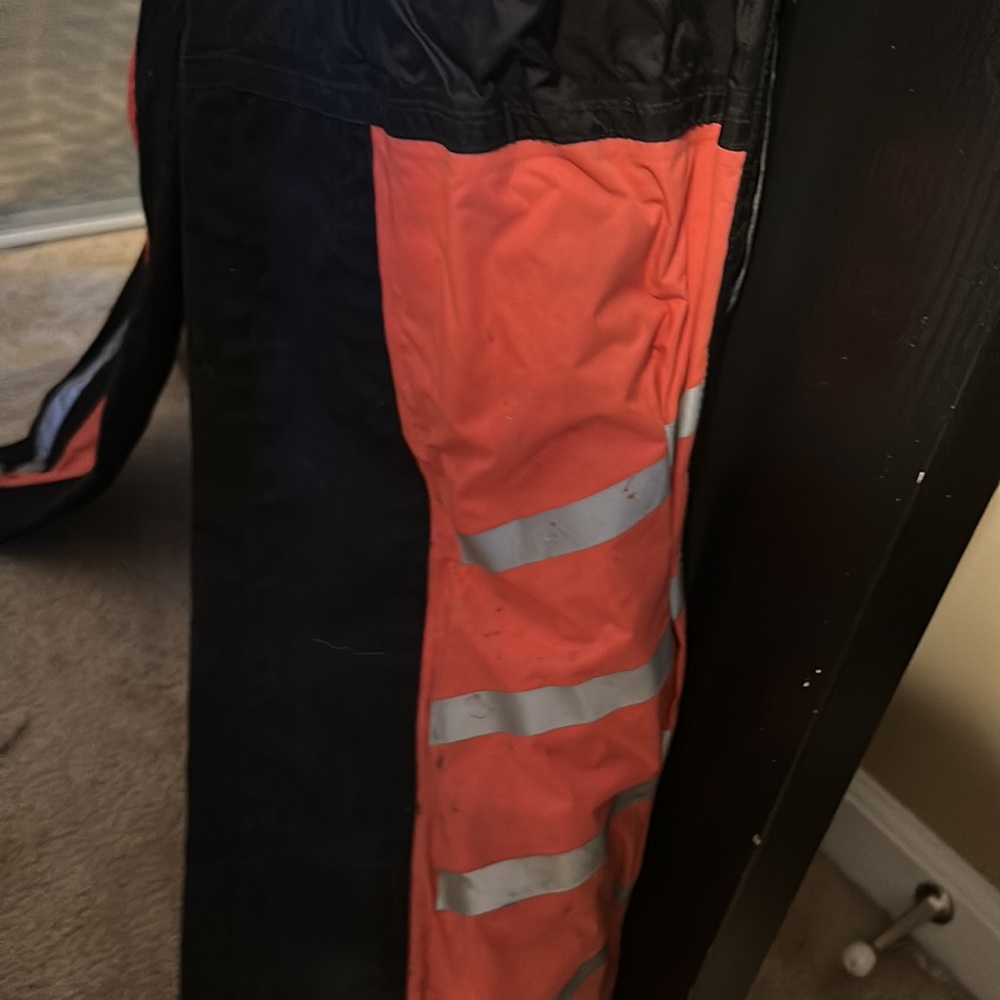 Size large Harley Davidson rain paints and booties - Picture 3 of 7